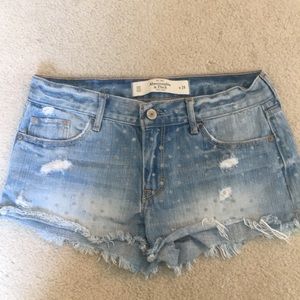 abercrombie and fitch jean shorts